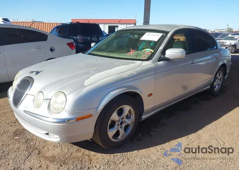 2002 Jaguar S-Type 3.0L V6 from USA, damaged, VIN SAJDA01N02FM22151